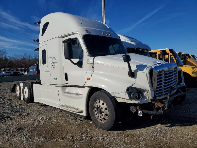 2016 FREIGHTLINER CASCADIA 1 — VIN 3AKJGLD59GSGW4846