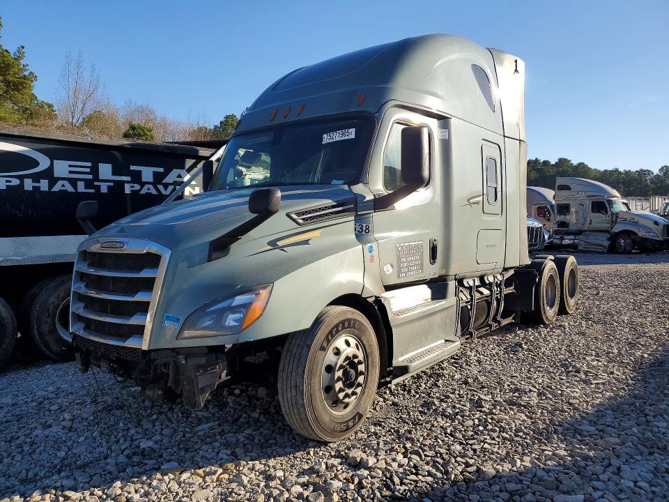 2018 FREIGHTLINER CASCADIA 1 — VIN 3AKJHHDR3JSHU5538