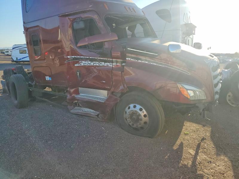 2025 FREIGHTLINER CASCADIA 1 — VIN 3AKJHHDR4SSVS0673