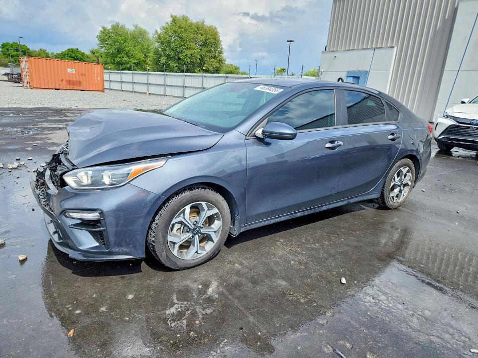 2021 KIA FORTE — VIN 3KPF24AD6ME325116