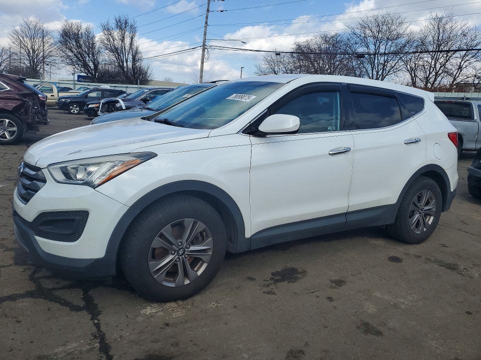 2016 HYUNDAI SANTA FE SPORT — VIN 5XYZTDLB2GG323313