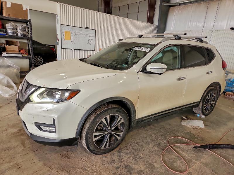 2017 NISSAN ROGUE S — VIN JN8AT2MV5HW274725