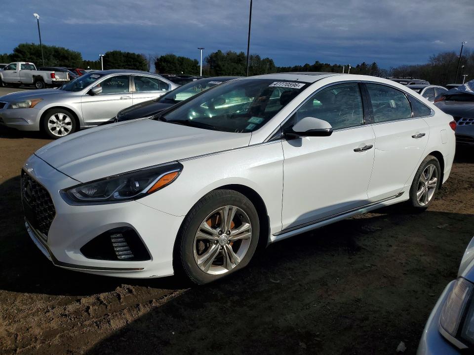 2018 HYUNDAI SONATA — VIN 5NPE34AF3JH705967