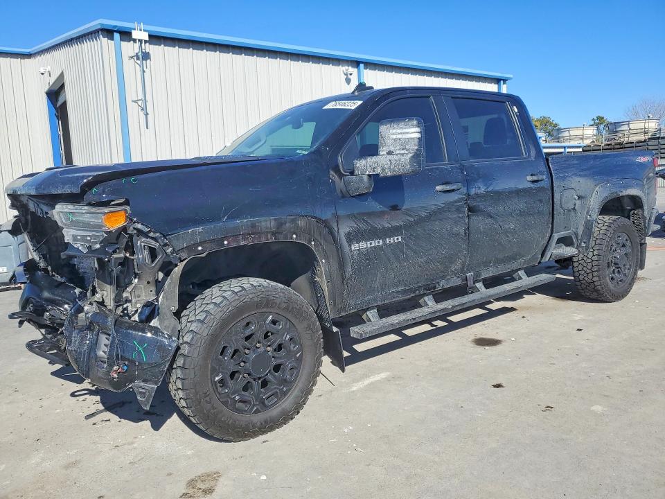 2024 CHEVROLET SILVERADO — VIN 2GC4YMEY6R1270433