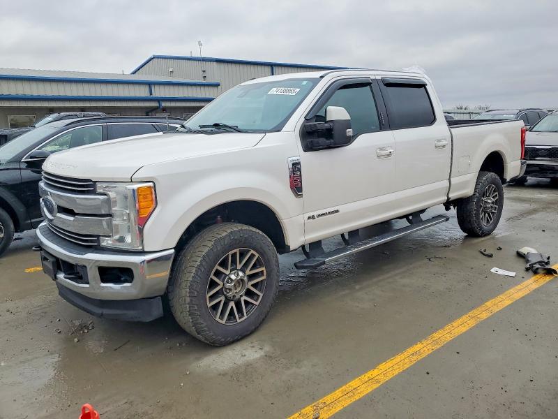 2017 FORD F350 — VIN 1FT8W3BT0HEB31678