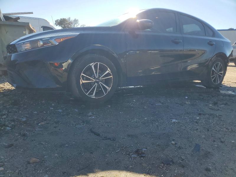 2022 KIA FORTE — VIN 3KPF24AD4NE425197