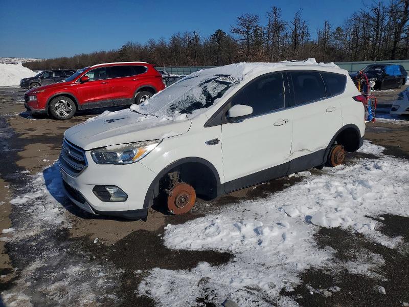 2019 FORD ESCAPE — VIN 1FMCU9GD8KUA21832