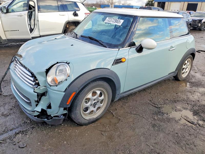 2013 MINI COOPER — VIN WMWSU3C56DT680705