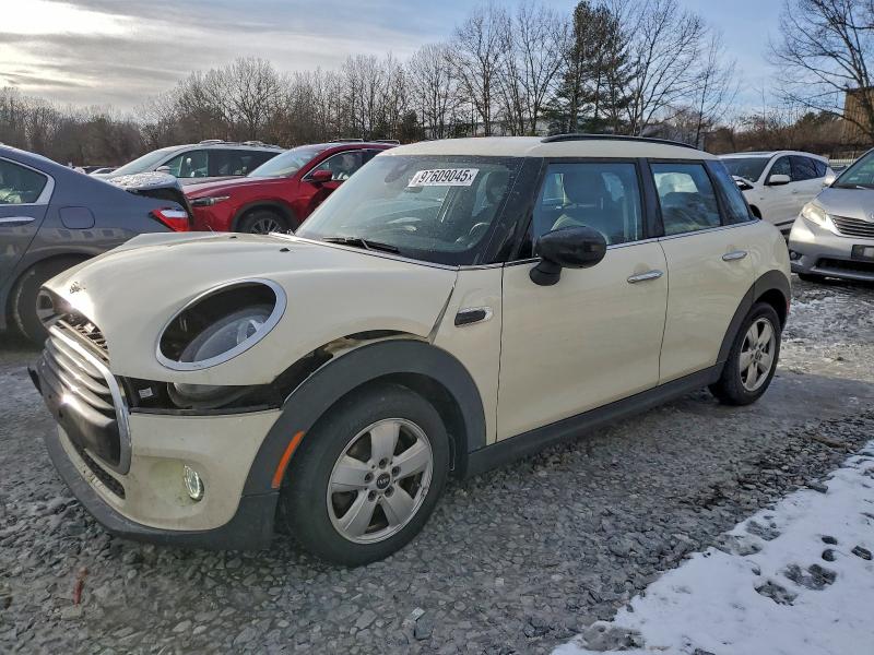 2021 MINI COOPER — VIN WMWXU7C06M2N79459