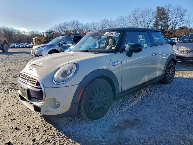 2016 MINI COOPER S — VIN WMWXP7C5XG3B33559