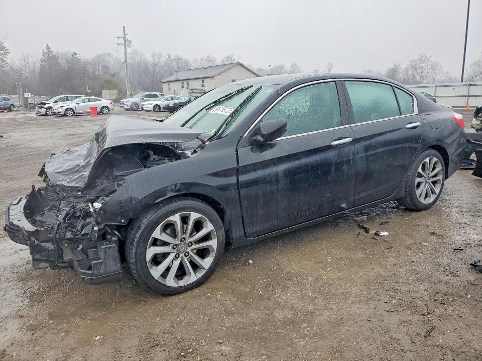 2015 HONDA ACCORD — VIN 1HGCR2F50FA103943