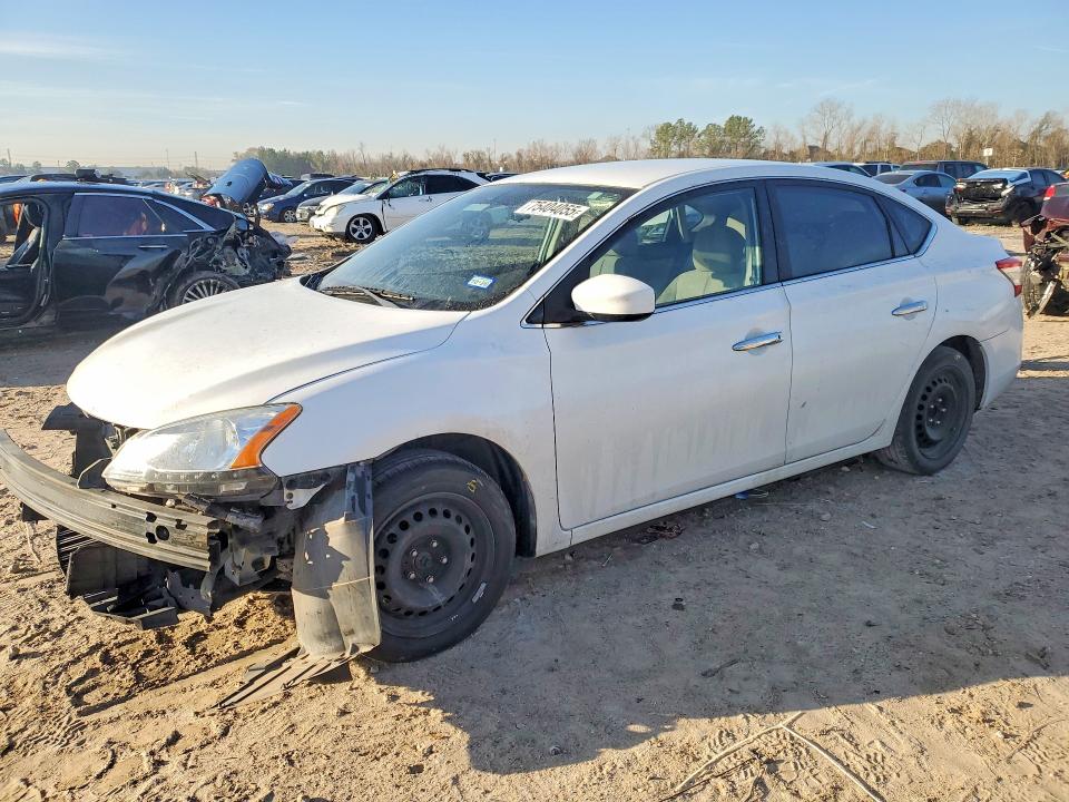 2015 NISSAN SENTRA — VIN 3N1AB7APXFY218340