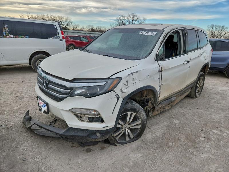 2018 HONDA PILOT — VIN 5FNYF5H50JB014076