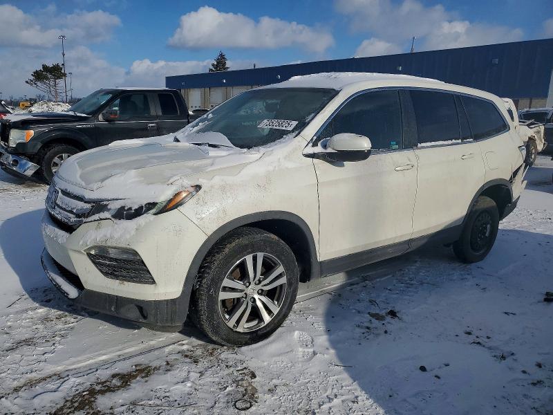2018 HONDA PILOT EXL — VIN 5FNYF6H50JB055202