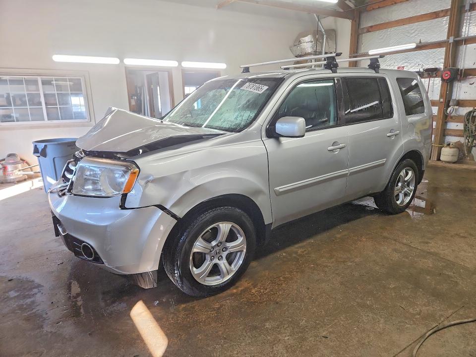 2015 HONDA PILOT — VIN 5FNYF4H50FB062694