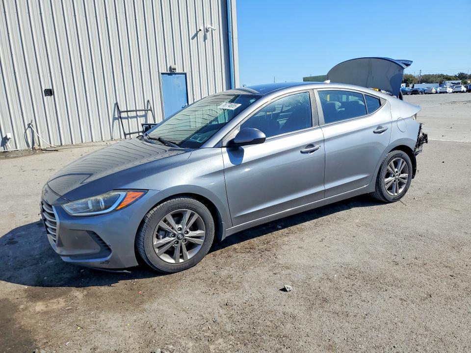 2018 HYUNDAI ELANTRA — VIN 5NPD84LF9JH280524