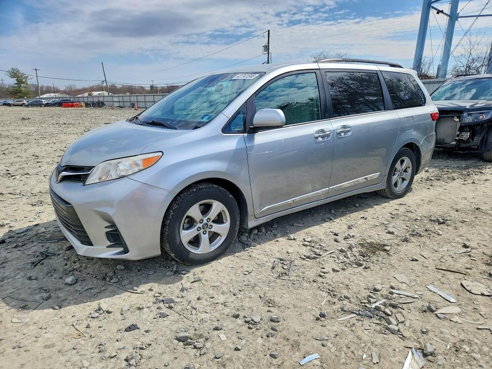 2020 TOYOTA SIENNA — VIN 5TDKZ3DC9LS028076