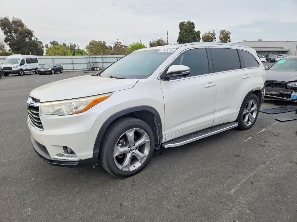 2016 TOYOTA HIGHLANDER — VIN 5TDDKRFHXGS262838
