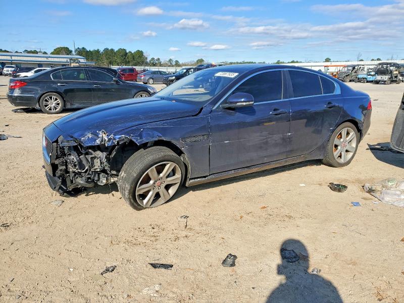2017 JAGUAR XE — VIN SAJAE4BG4HA958184