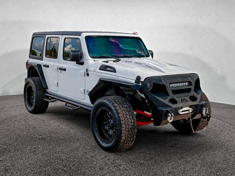 2018 JEEP WRANGLER U — VIN 1C4HJXDG2JW238799