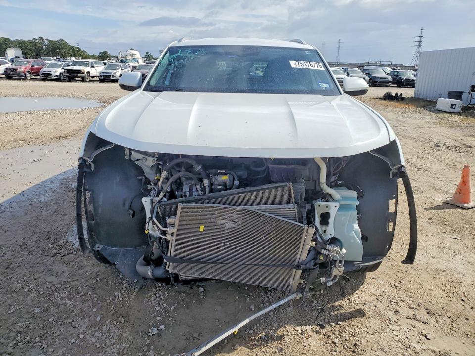 1V2AC2CA5LC200756