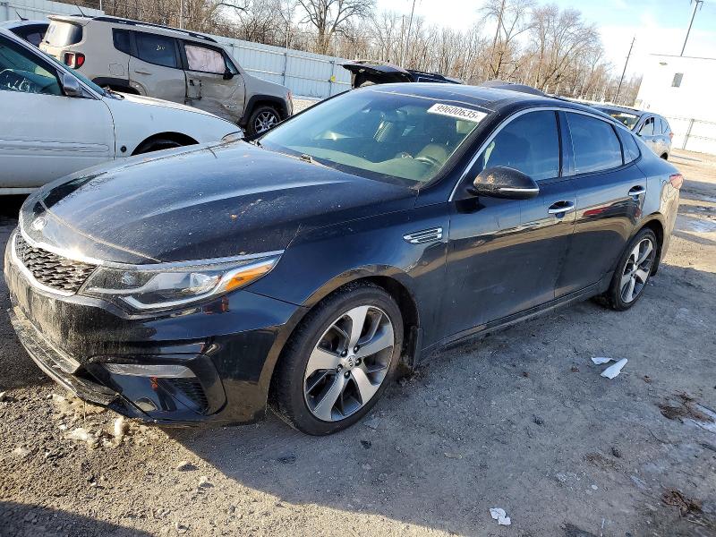 2019 KIA OPTIMA LX — VIN 5XXGT4L37KG320212