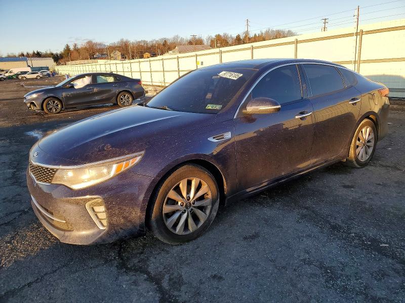2018 KIA OPTIMA LX — VIN 5XXGT4L33JG240713