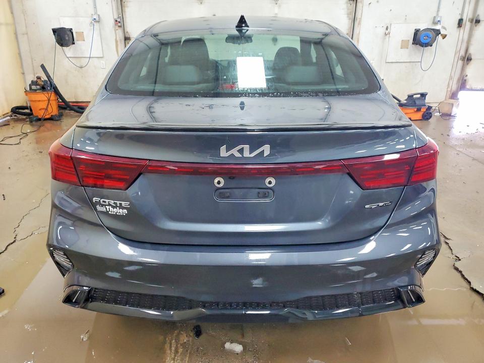 3KPF54AD3PE568880