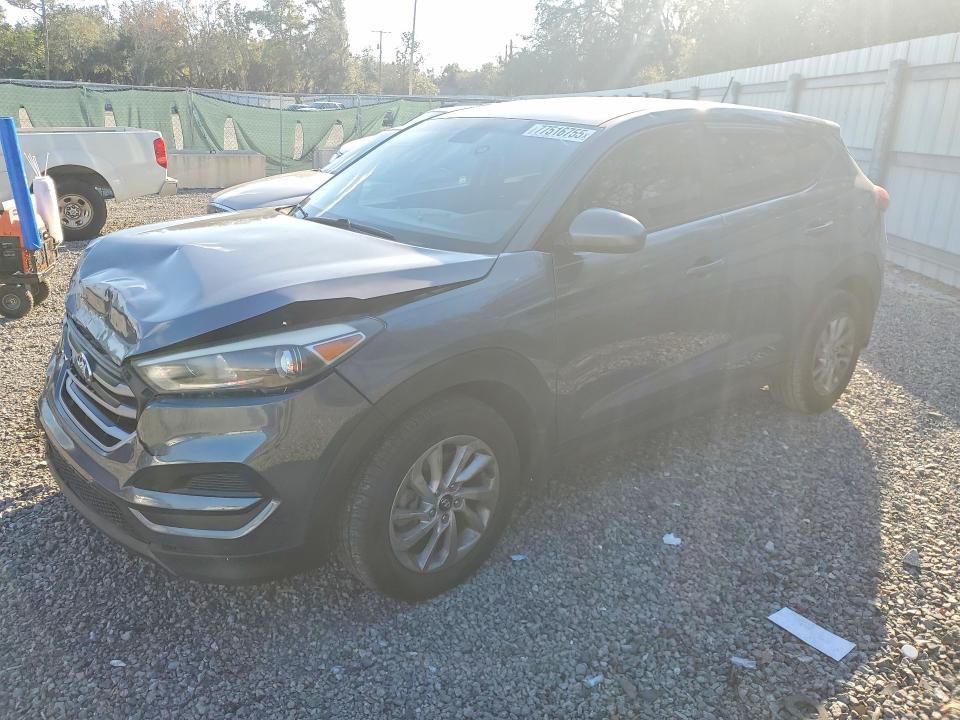 2017 HYUNDAI TUCSON — VIN KM8J23A4XHU341245