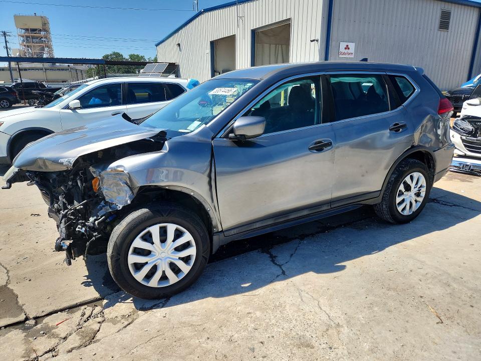 2017 NISSAN ROGUE — VIN 5N1AT2MV4HC889808