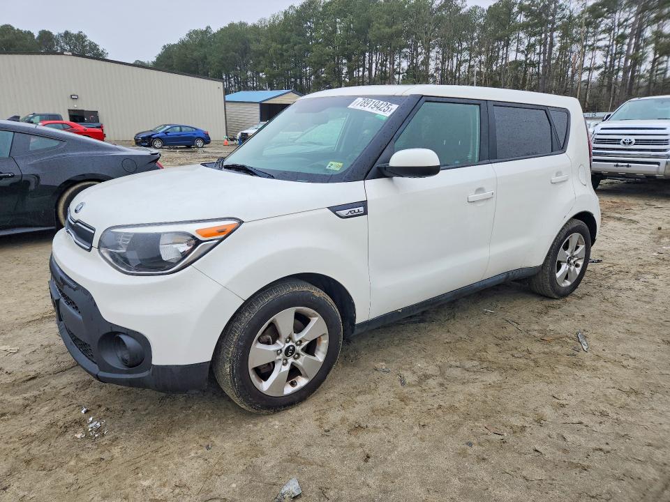 2018 KIA SOUL — VIN KNDJN2A29J7585851