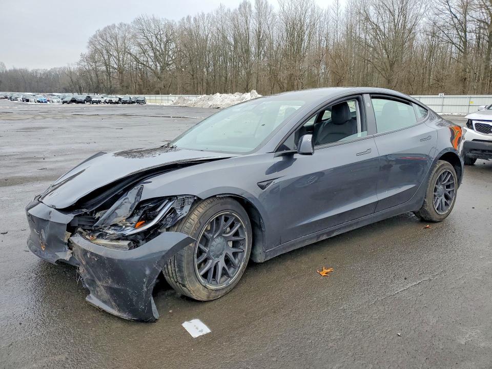 2025 TESLA MODEL 3 — VIN 5YJ3E1EA4SF880307