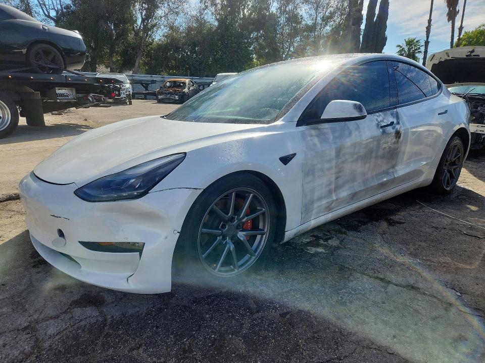 2021 TESLA MODEL 3 — VIN 5YJ3E1EB7MF975889