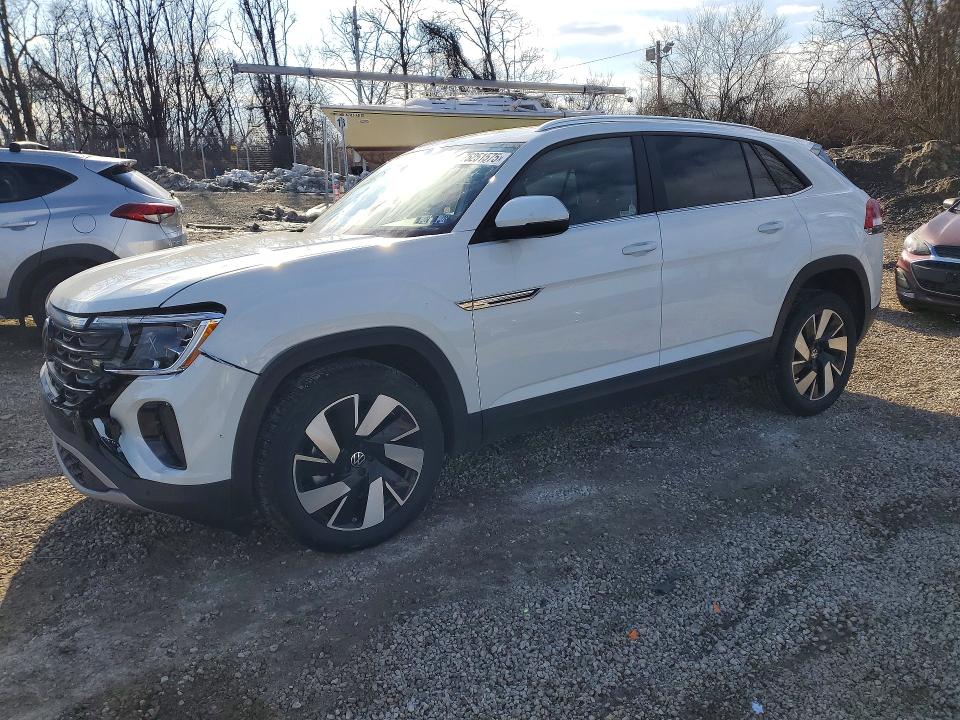 2025 VOLKSWAGEN ATLAS CROSS SPORT — VIN 1V2KE2CA2SC229676