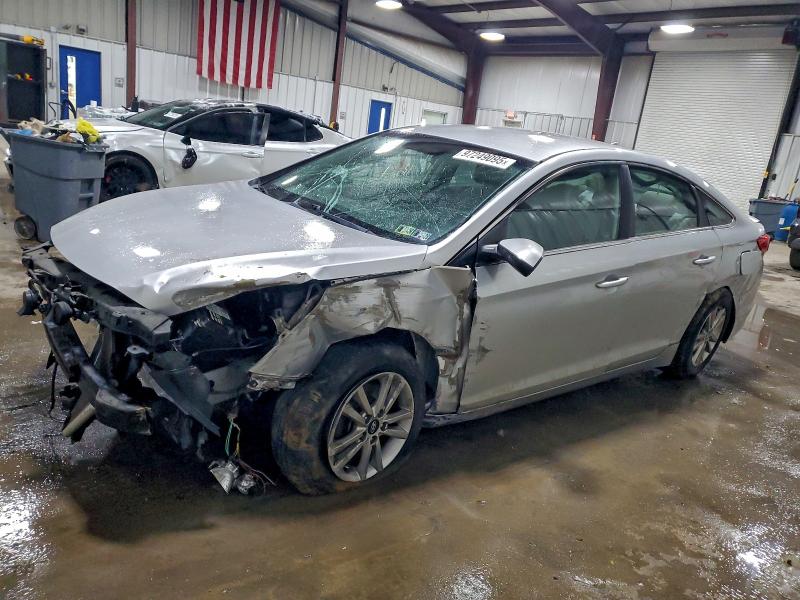 2017 HYUNDAI SONATA SE — VIN 5NPE24AF5HH584887