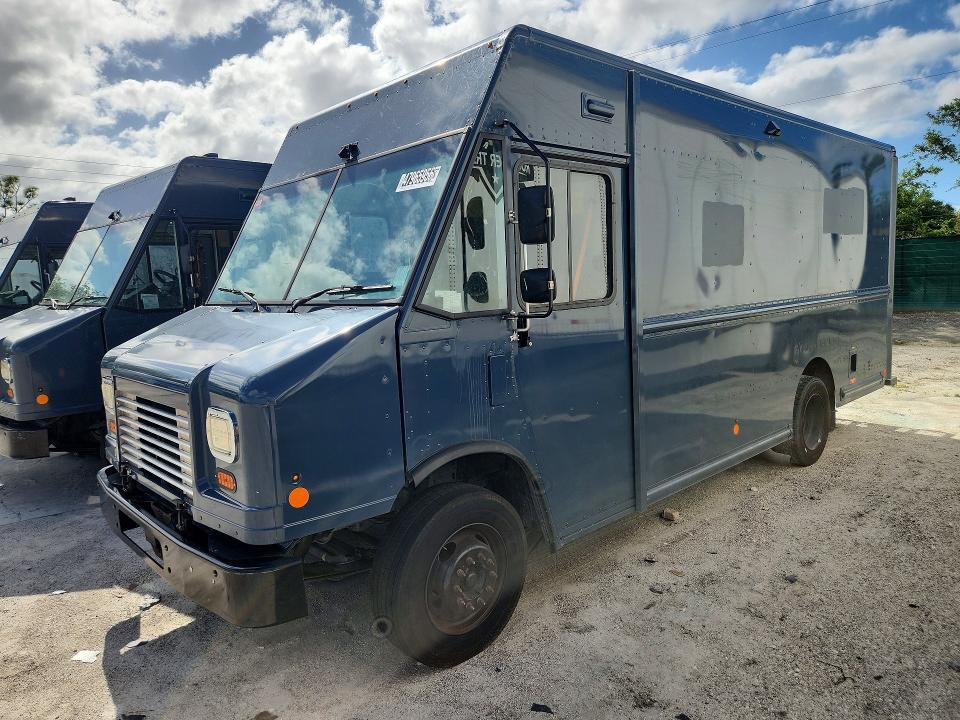 2021 FORD F59 — VIN 1F65F5KN5M0A01602