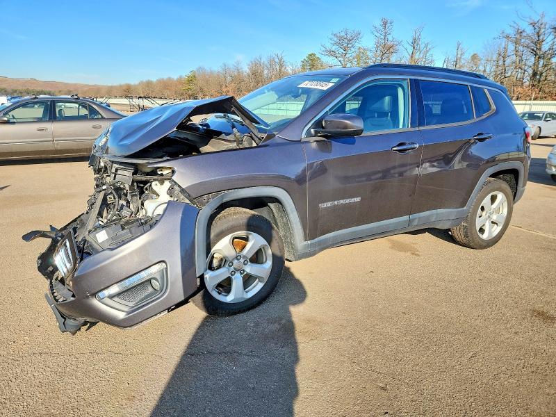 2019 JEEP COMPASS LA — VIN 3C4NJDBB0KT767409