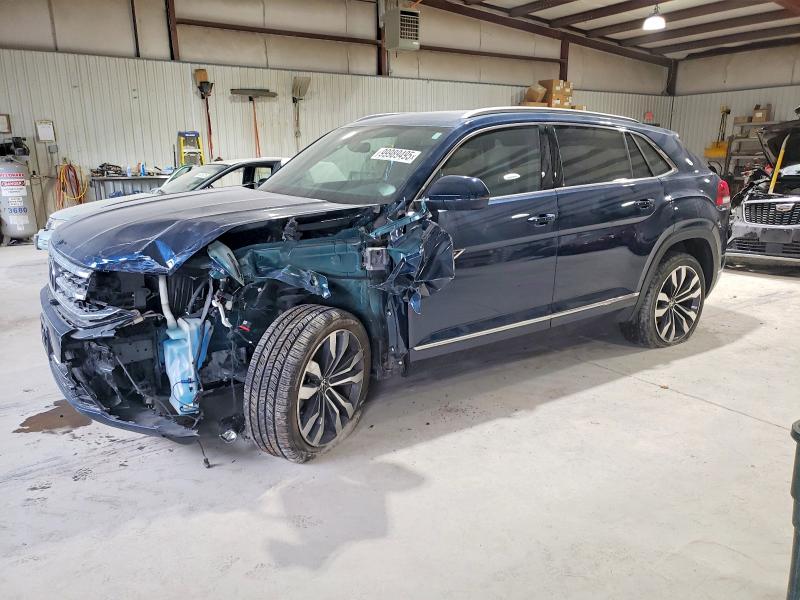2021 VOLKSWAGEN ATLAS CROS — VIN 1V2FE2CA0MC234931