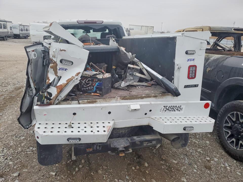 1GB4YSE72RF150413