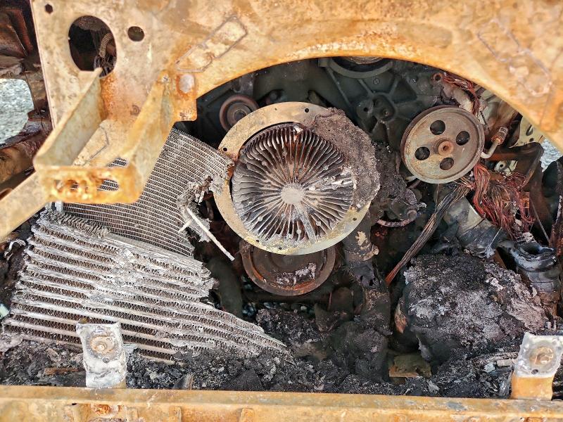 1GT12REY4JF196329