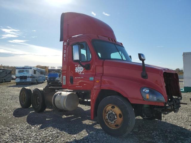 2018 FREIGHTLINER CASCADIA 1 — VIN 3AKJGEDV7JSJT6920