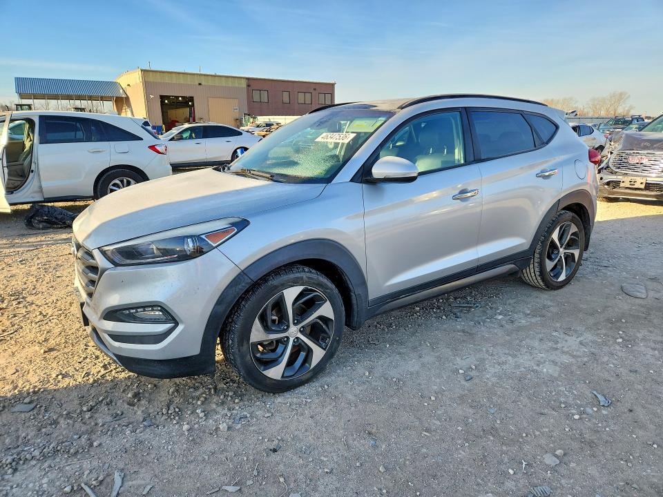 2016 HYUNDAI TUCSON — VIN KM8J33A23GU265720