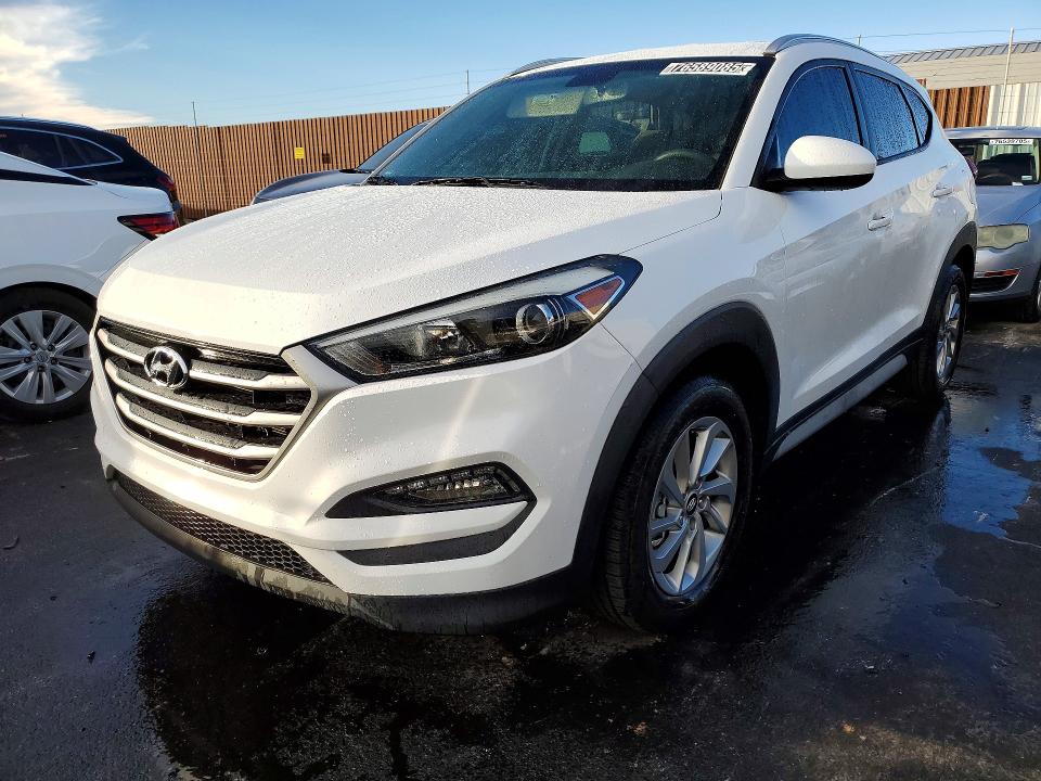 2017 HYUNDAI TUCSON — VIN KM8J33A47HU580054