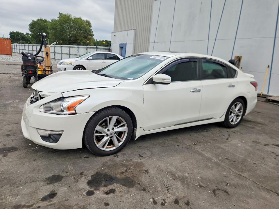 2015 NISSAN ALTIMA — VIN 1N4AL3AP3FC241282