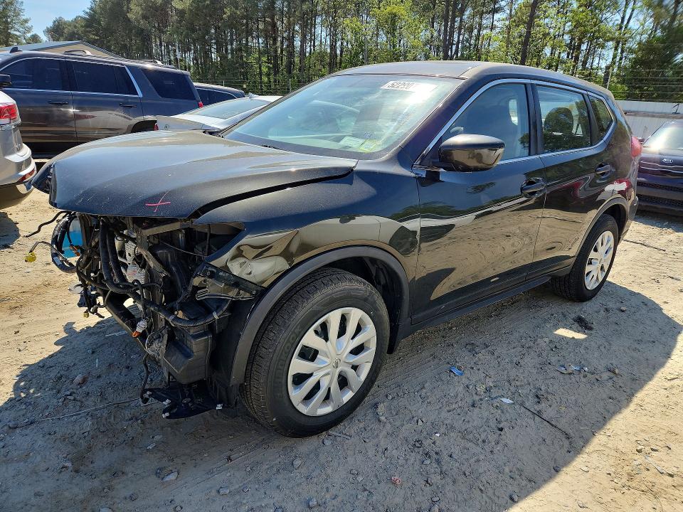 2017 NISSAN ROGUE — VIN JN8AT2MV6HW006153