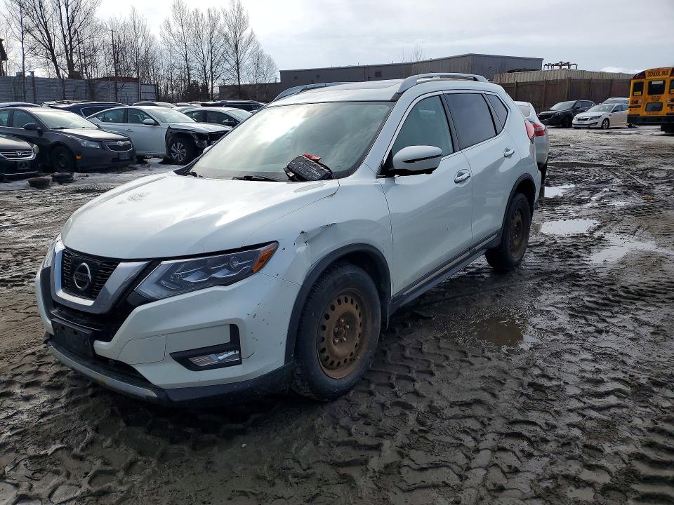 2017 NISSAN ROGUE — VIN 5N1AT2MV8HC864667