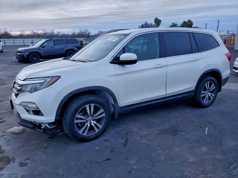 2017 HONDA PILOT EX — VIN 5FNYF6H38HB013062