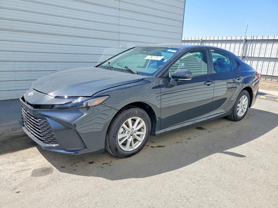 2026 TOYOTA CAMRY — VIN 4T1DAACK1TU693686