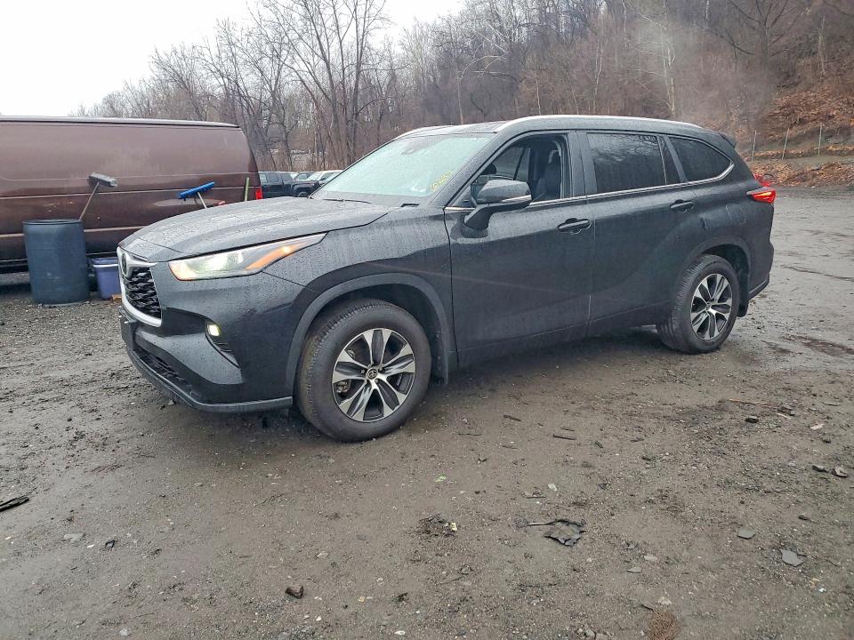 2023 TOYOTA HIGHLANDER — VIN 5TDKDRBH6PS510297