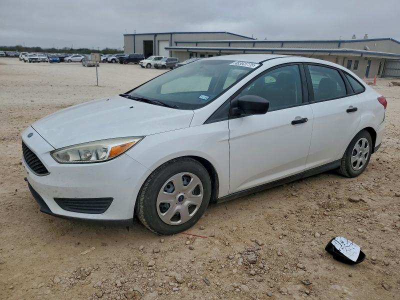 2016 FORD FOCUS S — VIN 1FADP3E20GL239247